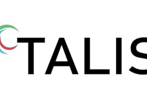 Голос и статус учителей в мире с ИИ: результаты исследований TALIS